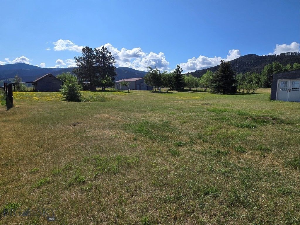 8050 S Leverich Road, Bozeman, MT 59715 photo 9
