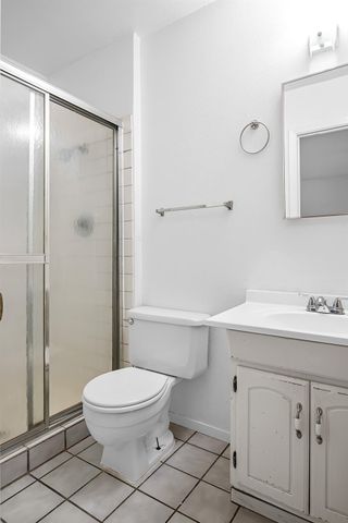 327 22nd St, Sacramento, CA 95816