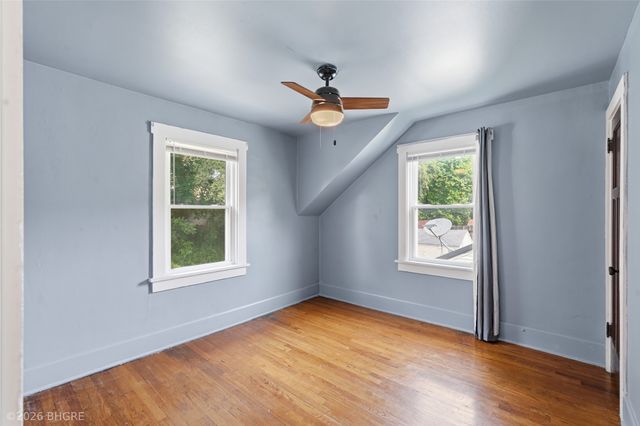2322 E 11th Street, Des Moines, IA 50316