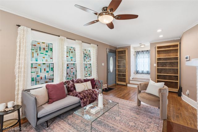 2322 E 11th Street, Des Moines, IA 50316