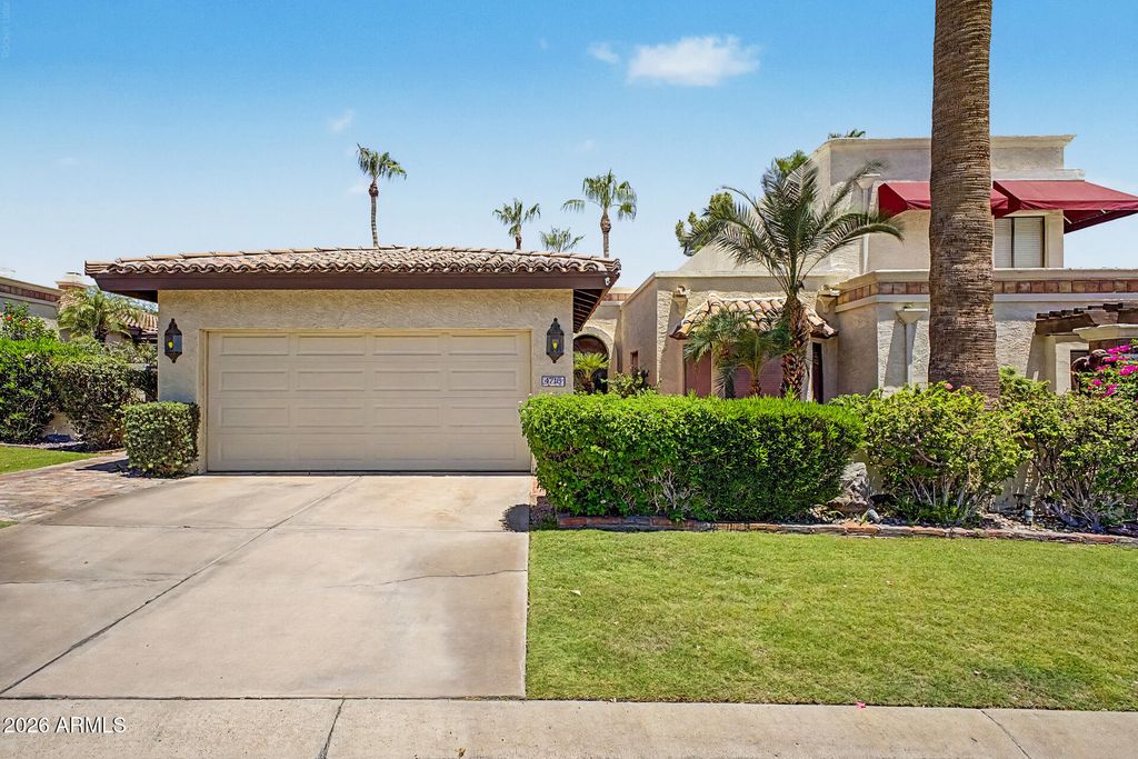 4718 E MONTE Way, Phoenix, AZ 85044 — exterior