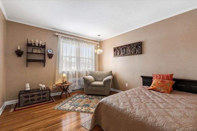 15 Chauncey Street, Tuckahoe, NY 10707