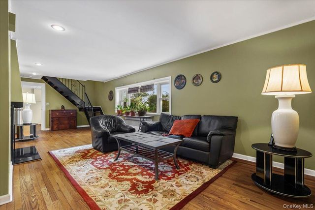 15 Chauncey Street, Tuckahoe, NY 10707