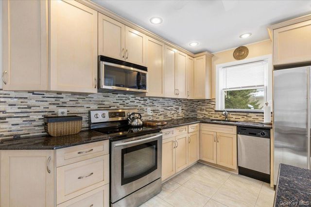 15 Chauncey Street, Tuckahoe, NY 10707