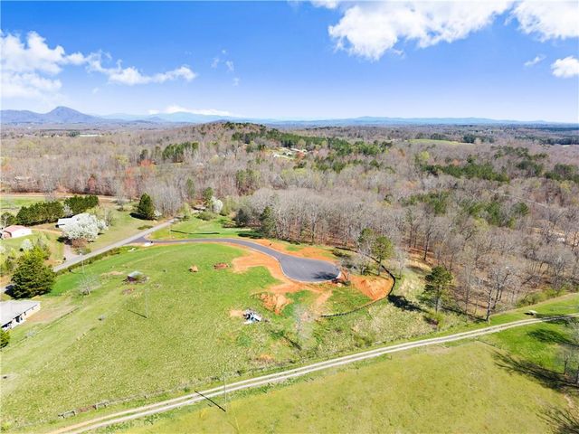 67 White Oak Court, Cleveland, GA 30528