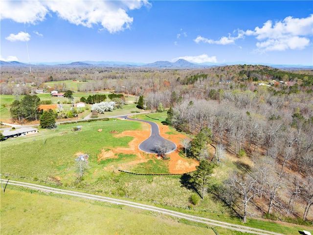 67 White Oak Court, Cleveland, GA 30528