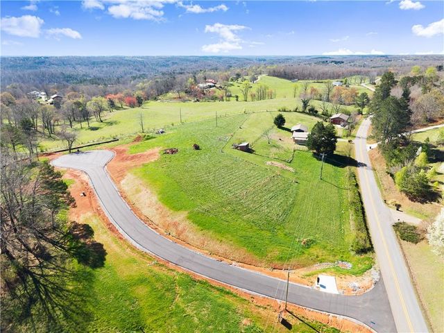 67 White Oak Court, Cleveland, GA 30528