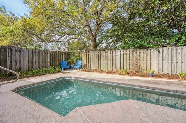 211 Deltona Blvd, St Augustine, FL 32086