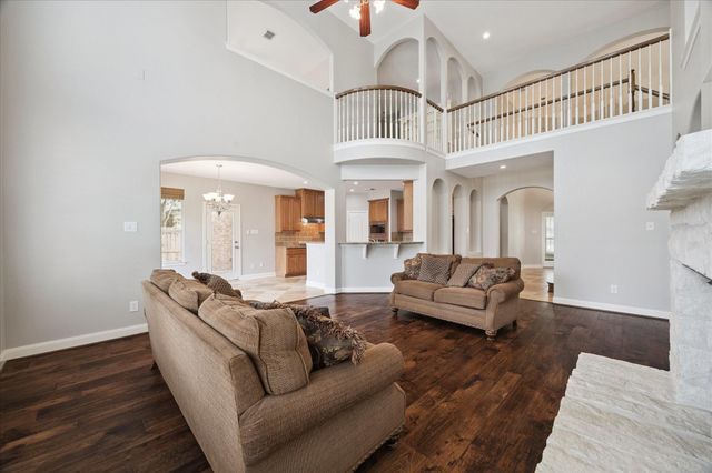 14126 Bloomingdale Manor Drive, Cypress, TX 77429