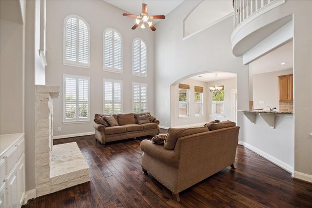 14126 Bloomingdale Manor Drive, Cypress, TX 77429