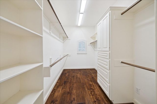 14126 Bloomingdale Manor Drive, Cypress, TX 77429