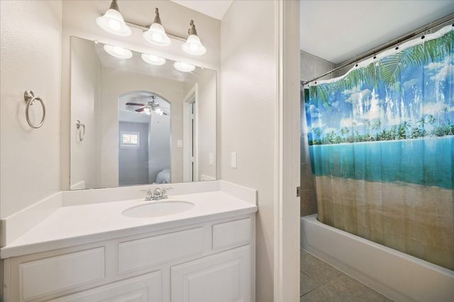 14126 Bloomingdale Manor Drive, Cypress, TX 77429