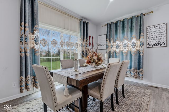 275 Bohicket Road, Whiteland, IN 46184