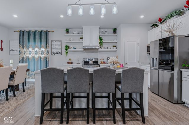 275 Bohicket Road, Whiteland, IN 46184