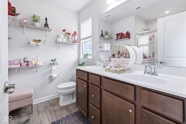 275 Bohicket Road, Whiteland, IN 46184