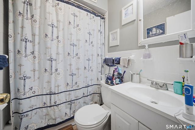 7 Valley Road, Danbury, CT 06811