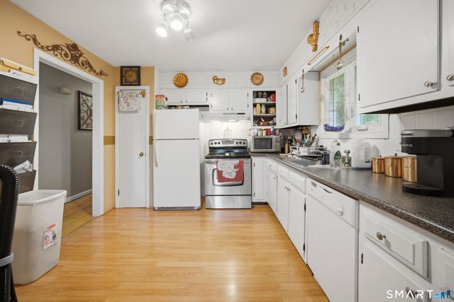 7 Valley Road, Danbury, CT 06811