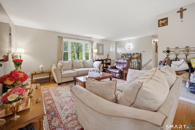 7 Valley Road, Danbury, CT 06811