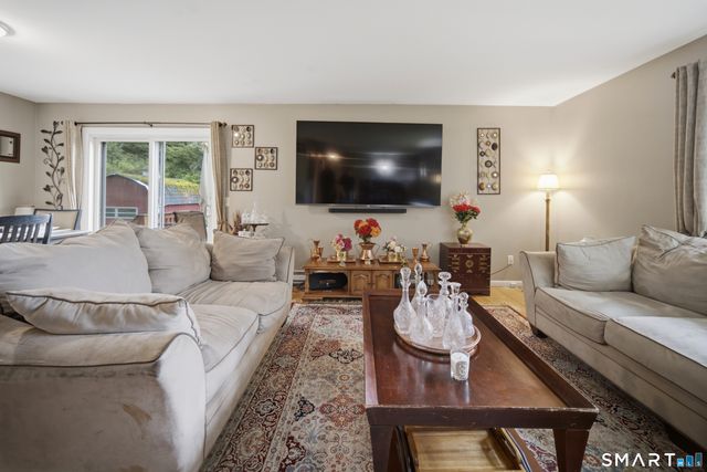 7 Valley Road, Danbury, CT 06811