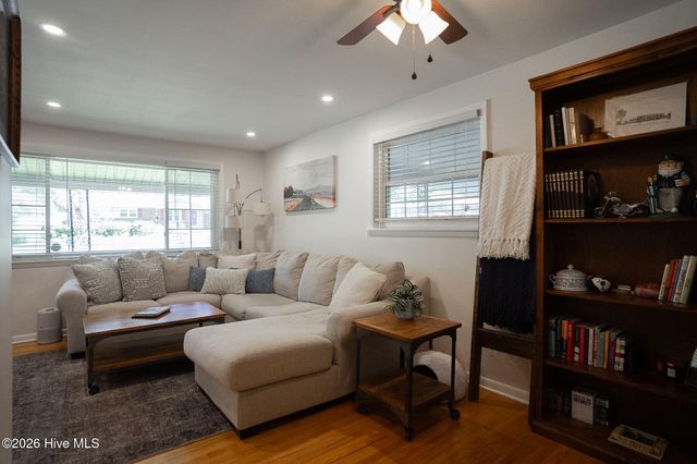 2009 Bunting Drive, North Augusta, SC 29841
