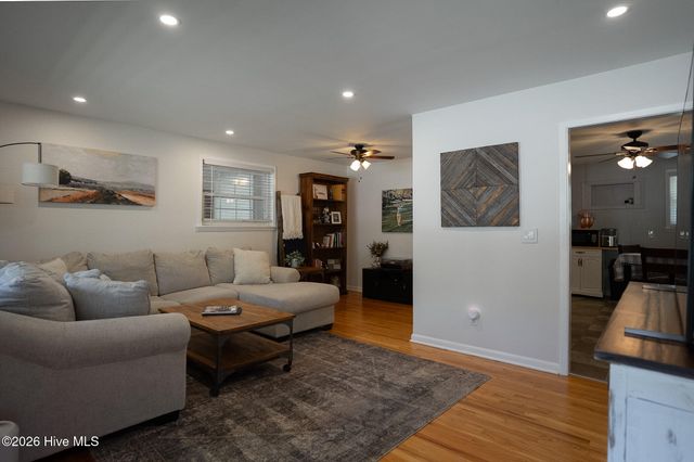 2009 Bunting Drive, North Augusta, SC 29841