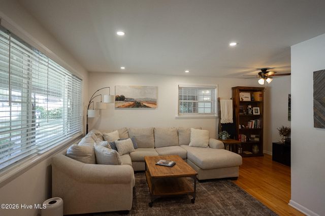 2009 Bunting Drive, North Augusta, SC 29841