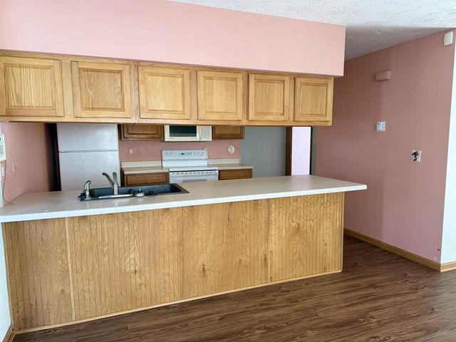 2521 Edgewood Drive, Beloit, WI 53511