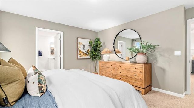 1541 Hamilton Hills Drive, Greensboro, NC 27406