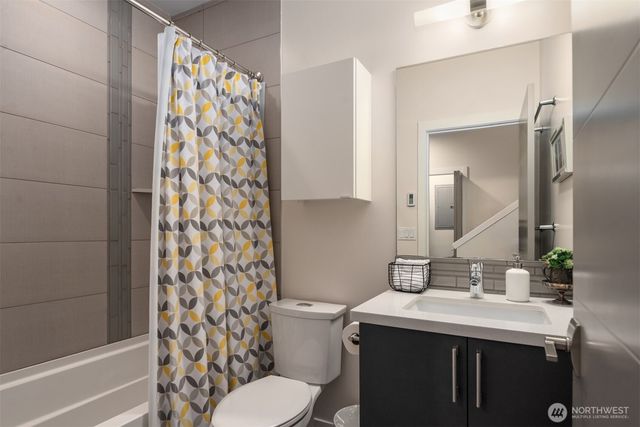 1754 Valentine Place S, Seattle, WA 98144