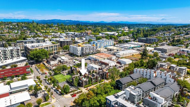 1754 Valentine Place S, Seattle, WA 98144