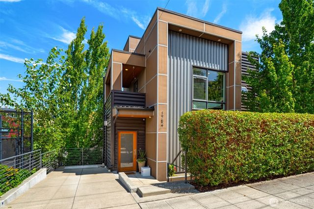1754 Valentine Place S, Seattle, WA 98144