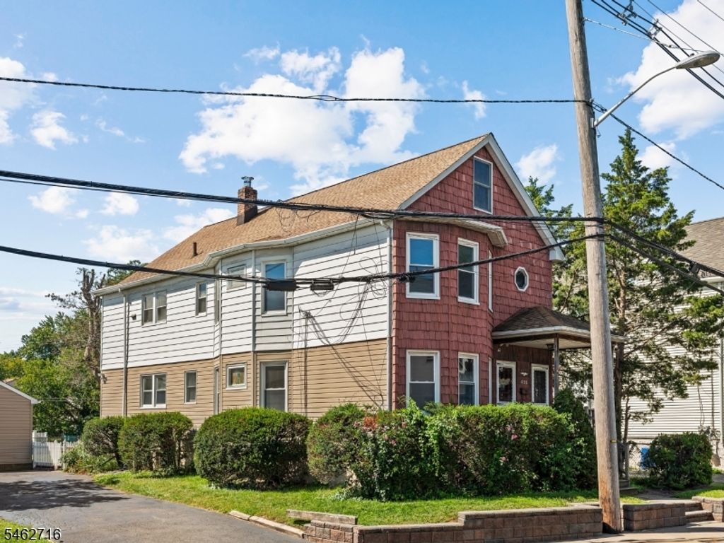 411 Hazel St, Clifton City, NJ 07011 — exterior