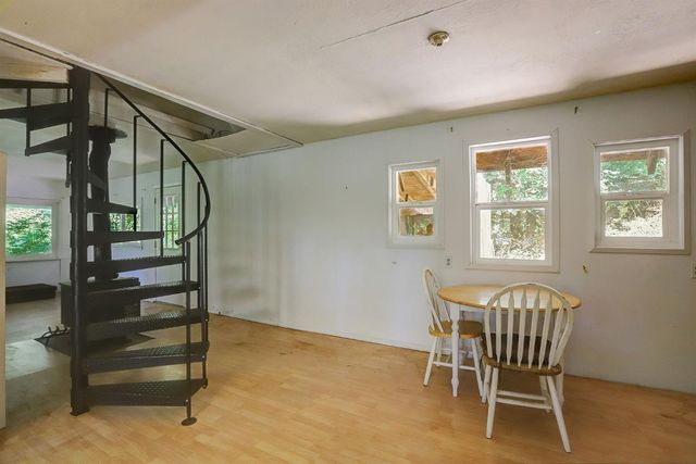 15936 Buckeye Rd, Nevada City, CA 95959