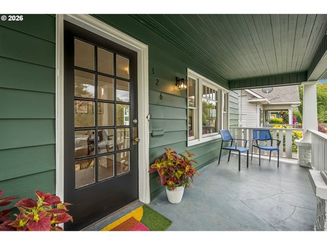 326 Ne 26TH Ave, Portland, OR 97232