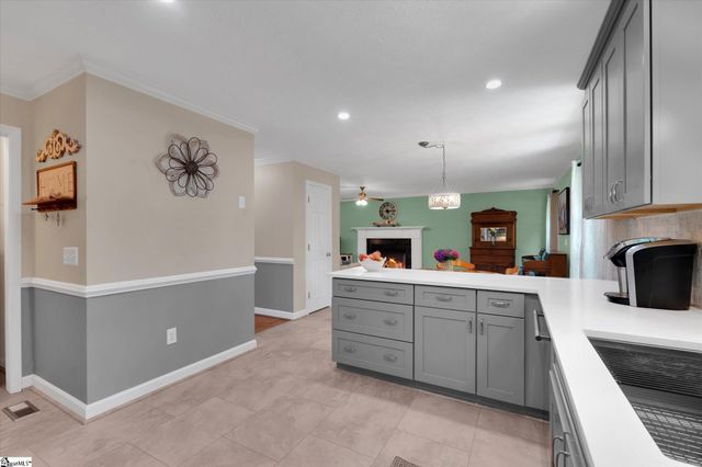 43 Woodhedge Court, Mauldin, SC 29662
