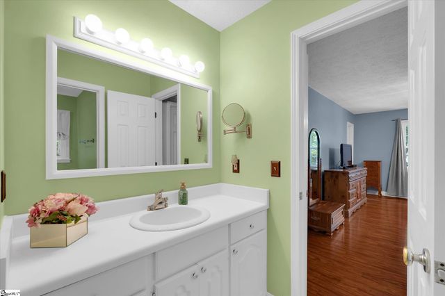 43 Woodhedge Court, Mauldin, SC 29662
