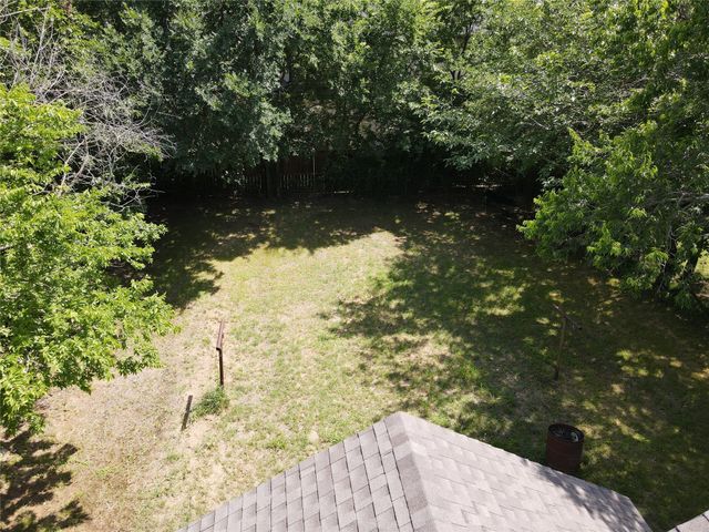 127 Morgan Street, Pilot Point, TX 76258