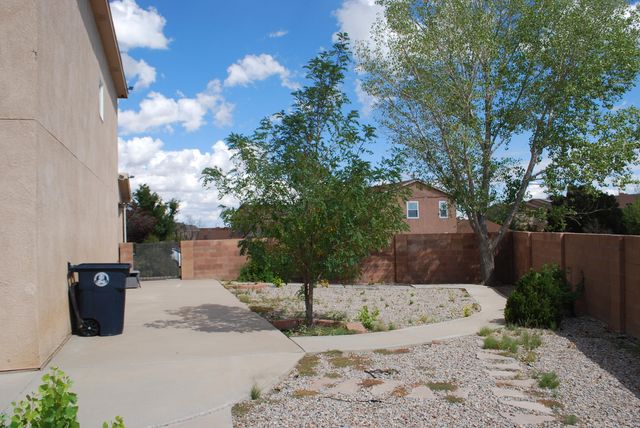 7220 Hearthstone Rd. NW, Albuquerque, NM 87114