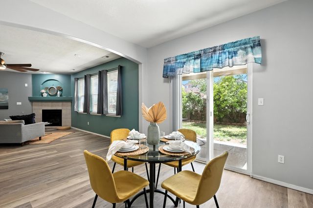 7220 Hearthstone Rd. NW, Albuquerque, NM 87114