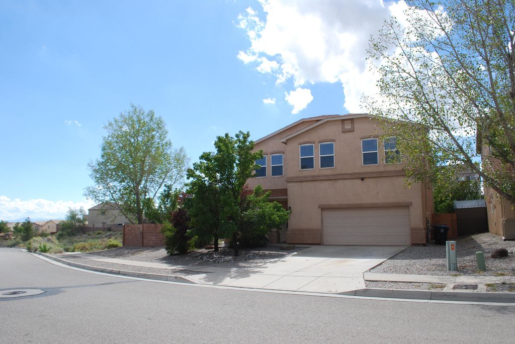 7220 Hearthstone Rd. NW, Albuquerque, NM 87114