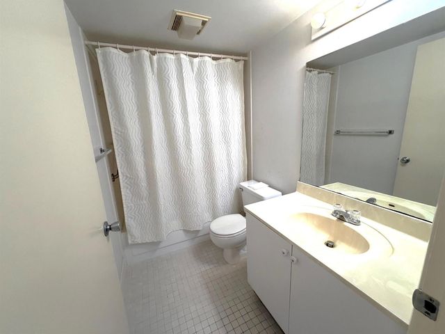 1200 SW 130th Avenue 210-G, Hollywood, FL 33027