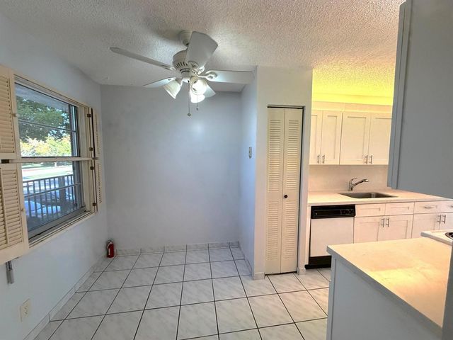 1200 SW 130th Avenue 210-G, Hollywood, FL 33027