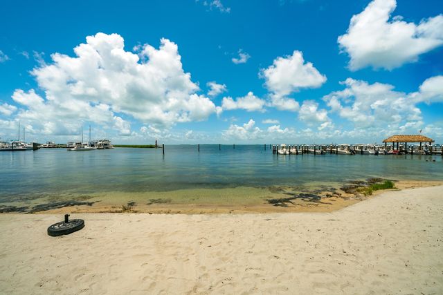 87200 Overseas Highway B9, Plantation Key, FL 33036