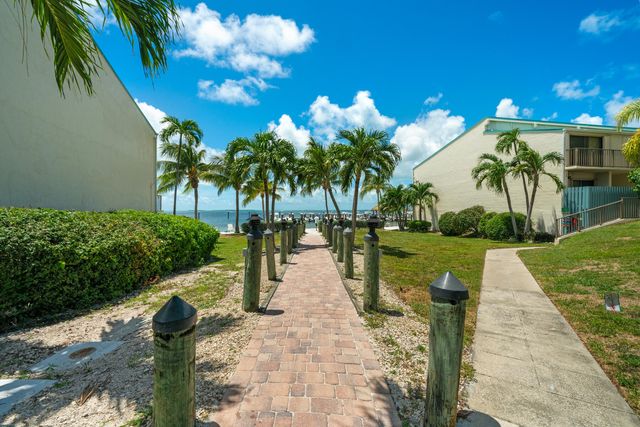 87200 Overseas Highway B9, Plantation Key, FL 33036