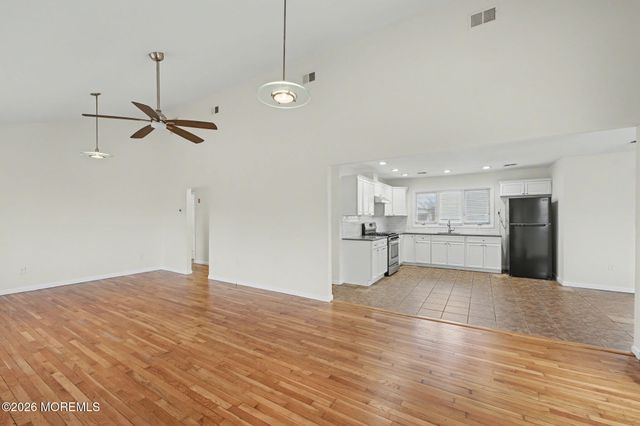1301 Harris Avenue, Union Beach, NJ 07735
