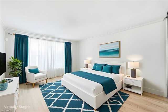 7575 Novara CT, Naples, FL 34114