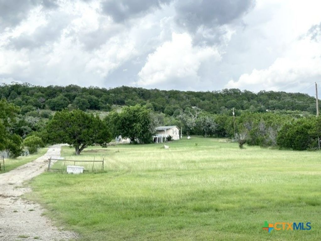 2684 Snow Road, Kempner, TX 76539