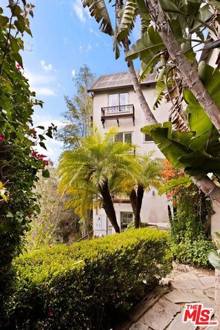 2356 Hollyridge Drive, Los Angeles, CA 90068