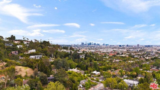 2356 Hollyridge Drive, Los Angeles, CA 90068