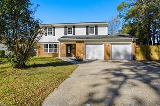 3604 Kings Point RD, Virginia Beach, VA 23452